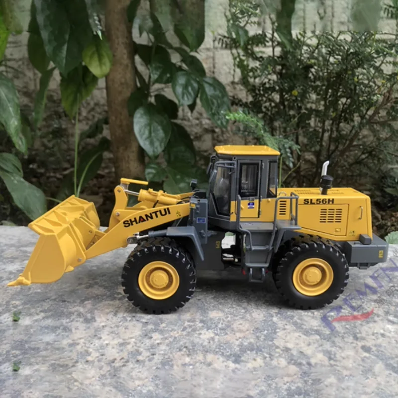 Original Factory 1:35 SHANTUI  - Heavy Equipment Battery review and price